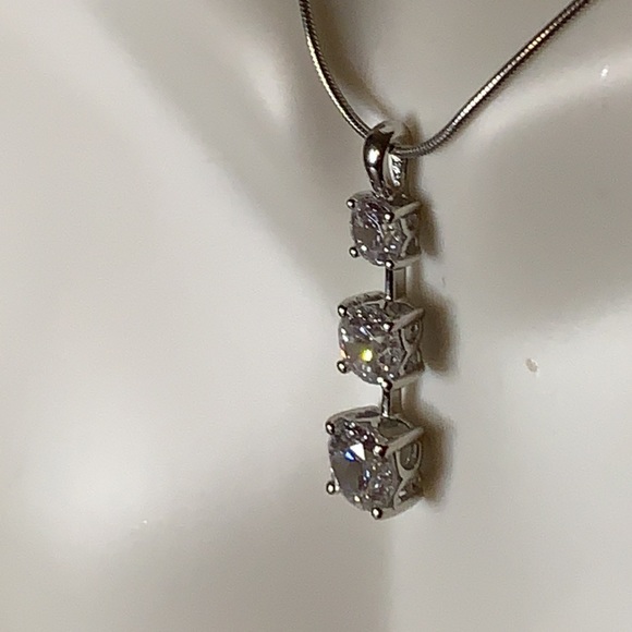 Epiphany diamonique three stone pendant with chain - Picture 4 of 6
